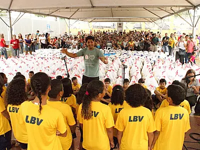 LBV entrega 2 mil cestas de alimentos a famílias sul-mato-grossenses