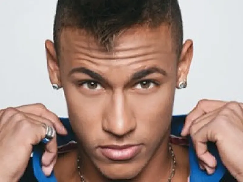 Neymar irá desfilar em escola de samba neste Carnaval