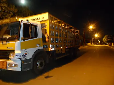 Empresa de Campo Grande é multada por transportar gás de cozinha ilegalmente