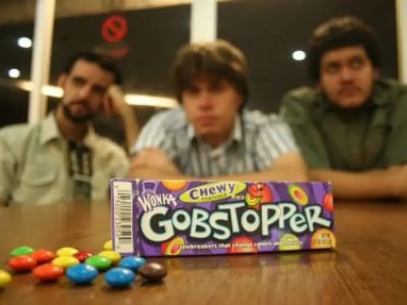Chocorrock do Gobstopper e clássicos dos Beatles Maníacos hoje no Som da Concha