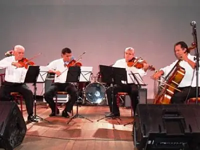 Quarteto entre Cordas apresenta espetáculo gratuito na Quarta Erudita