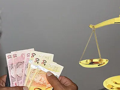 Débito automático não autorizado gera danos morais