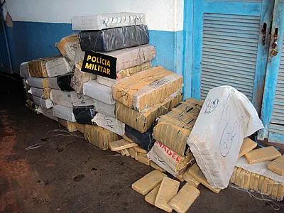 Polícia apreende 690kg de maconha em Coronel Sapucaia
