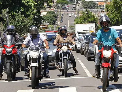 Lei que perdoa dívidas de licenciamento e IPVA de motos de até 162 cilindradas segue em vigor
