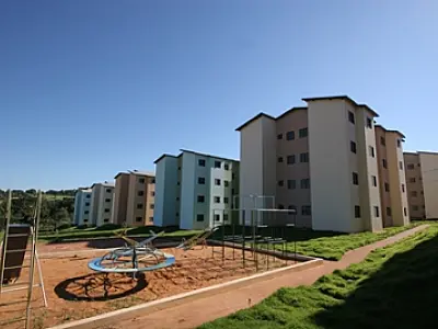 Prefeitura e Governo entregam residencial na segunda