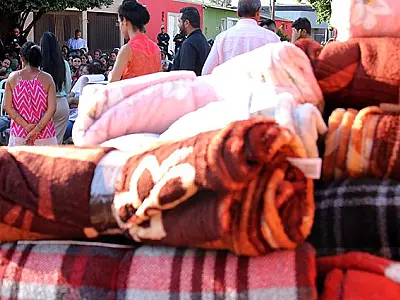 Solidariedade e ajuda ao próximo marcam a entrega de cobertores no Cristo Redentor e Moreninhas
