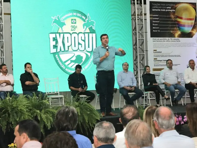 Na abertura da Exposul, Riedel destaca força econômica de Chapadão e ambiente positivo de negócios e