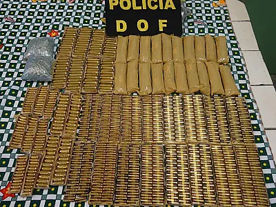 DOF apreende mais de mil munições em painel de veículo
