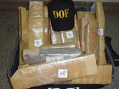 Jovem é preso com 27 kg de maconha que levaria para RS