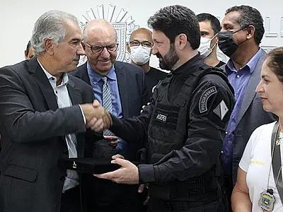 Reinaldo Azambuja entrega projeto que regulamenta Polícia Penal e reforça segurança do Estado
