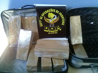 DOF apreende maconha em ônibus na região de Amambai