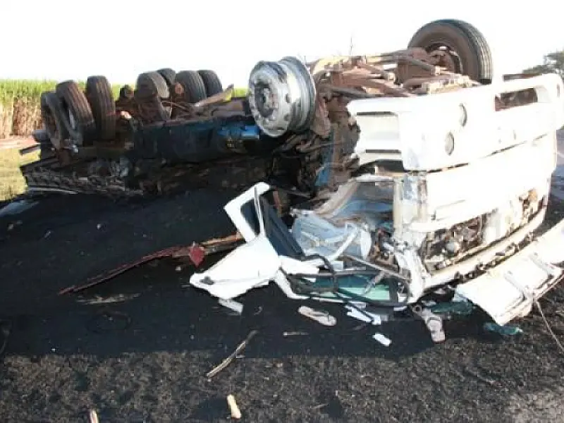 Três morrem em colisão na BR-163, em Sonora, neste domingo