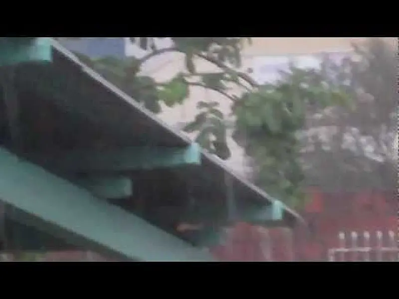 Chuva causa estragos em vários pontos da cidade