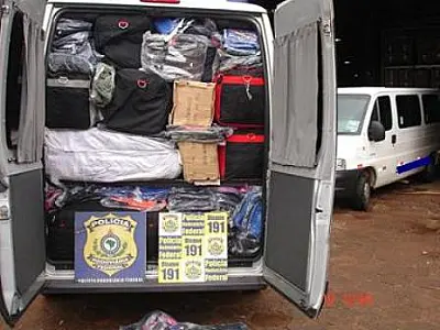 PRF apreende 1 tonelada de mercadorias contrabandeadas