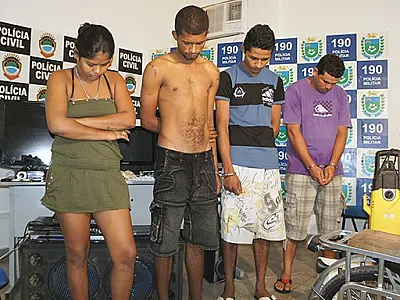 Cinco pessoas são presas por manter boca de fumo em Corumbá