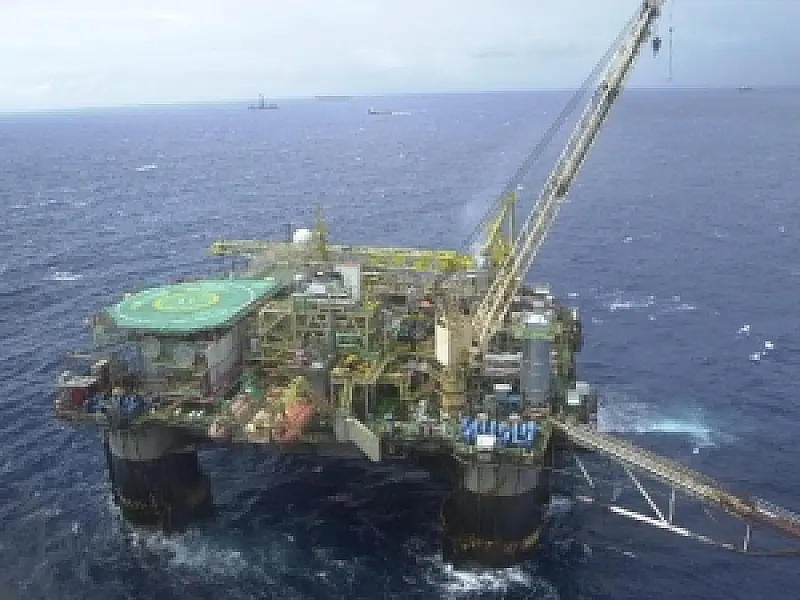 Produção de petróleo no país cresce 3,7% em maio