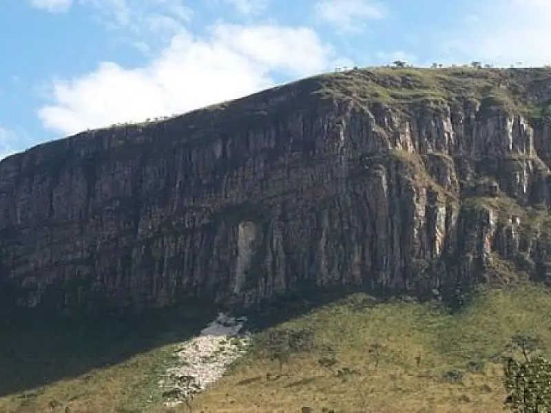 Jovens são resgatados de Morro do Chapéu em Aquidauana