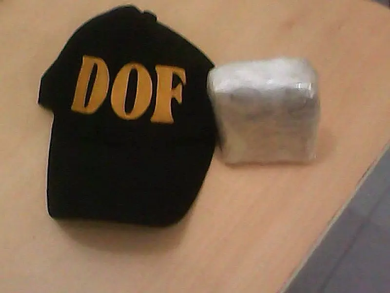 DOF apreende pasta base de cocaína em ônibus nessa segunda