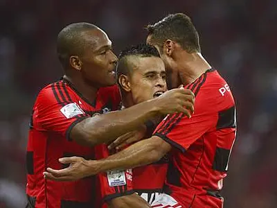 Flamengo empata com Bolívar no Maracanã