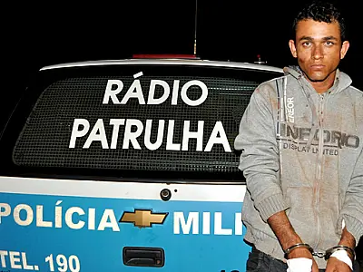 Homem vai preso após assaltar postos de combustíveis