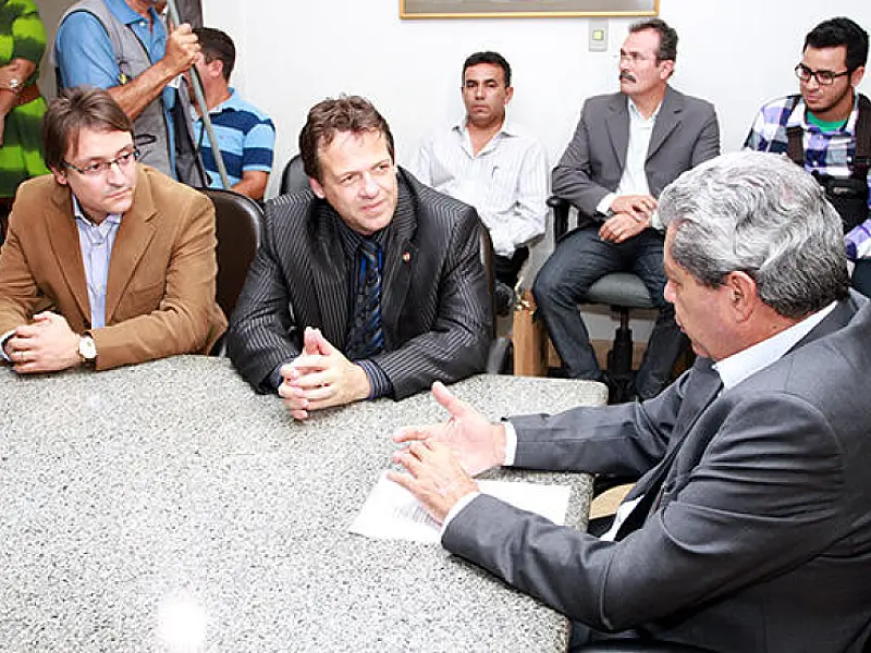 Governador do PY diz que fronteira ganhará polo industrial