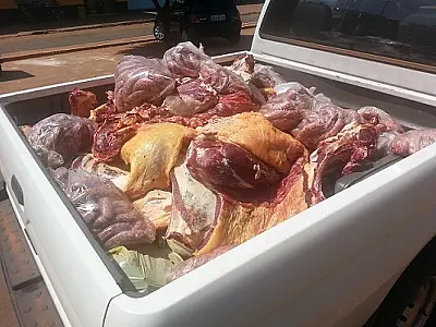 Decon apreende 03 toneladas de produtos de origem animal clandestinos