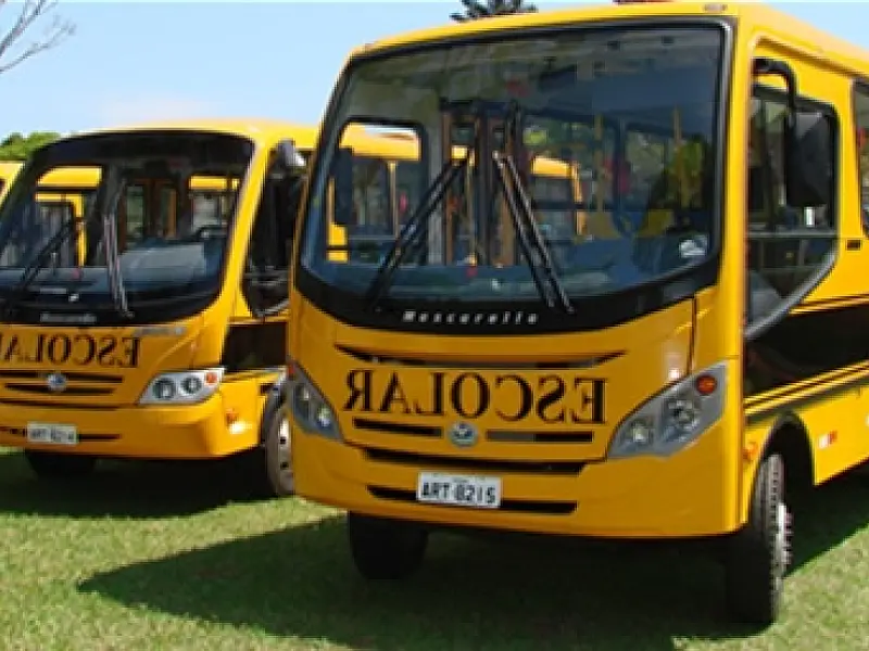 Ônibus e vans escolares estão sendo vistoriadas pelos Detran