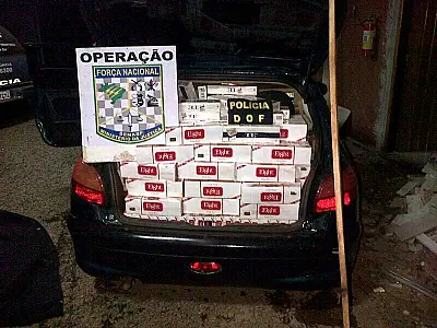 Veículo transportando pacotes de cigarro é preso pelo DOF na BR-463