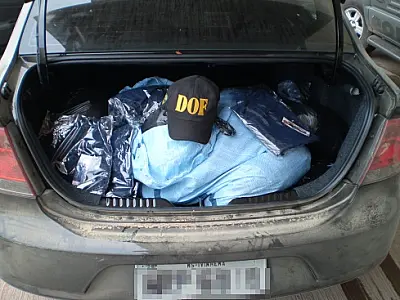 DOF apreende 61 kg de roupas em Corumbá