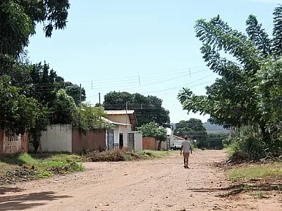 Prefeitura abre licitação para pavimentação de 25 quilômetros do Anache e Nova Lima
