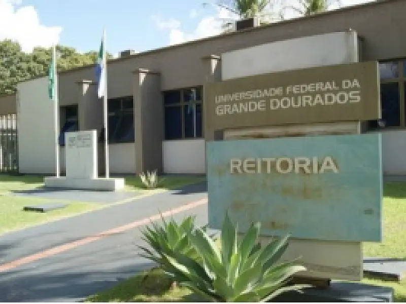 Professores da UFGD cruzam os braços dia 19