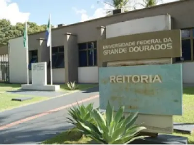 Professores da UFGD cruzam os braços dia 19