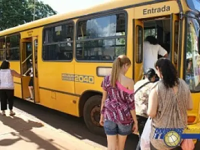 Tarifa de ônibus pode chegar a R$ 3,28 em Dourados