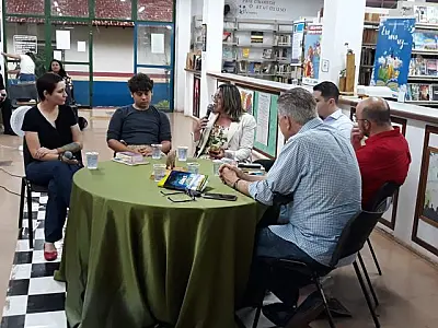 Fim de semana chega com encontro nacional do livro, grandes shows, evento geek e Oktoberfest
