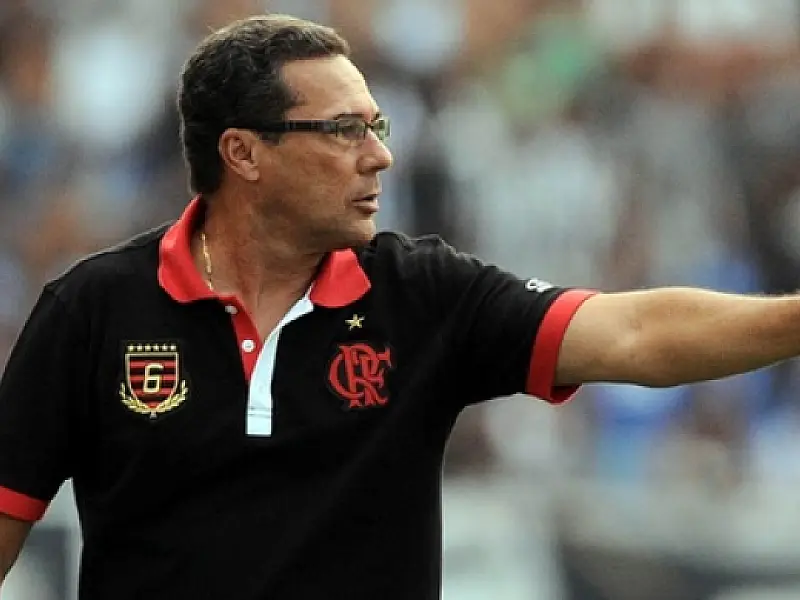 Grêmio se reunirá com Luxemburgo nesta terça
