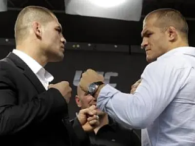 Júnior Cigano enfrenta Velasquez por cinturão do UFC