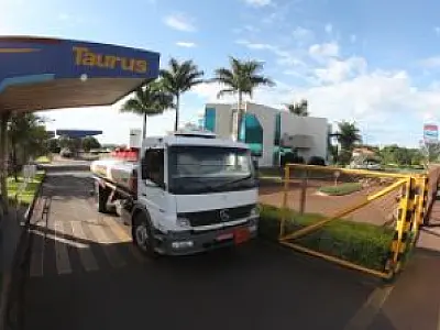 Volume do diesel comercializado em MS despenca após aumento do ICMS
