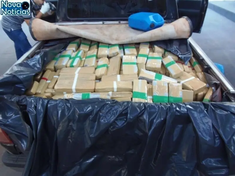 Camionete é apreendida com placa “fria” e com maconha na MS-276