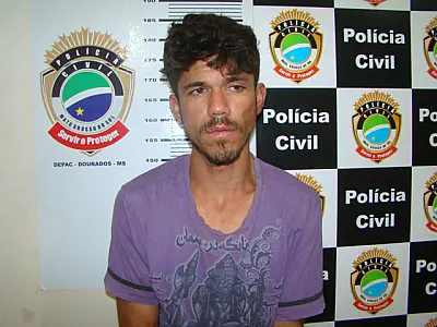 Frentista reage a assalto e ajuda a prender ladrão