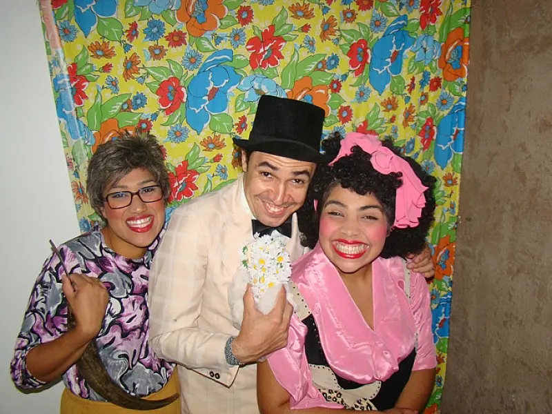"Domingo Cultural" na Feira Central recebe teatro e música