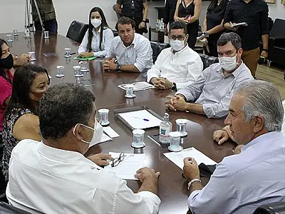 Governo de MS reajusta salário de professores convocados em 34%
