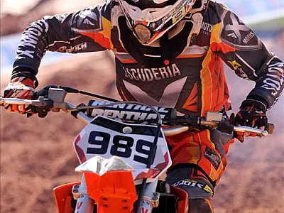 Léo Nunes vence 2ª etapa do Campeonato Brasileiro de Motocross 2013