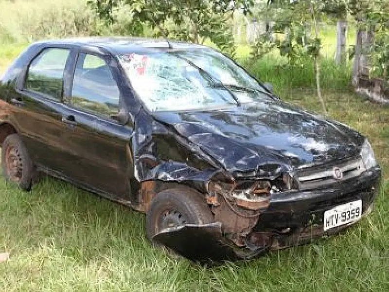 Ciclista morre após ser atropelado em Coxim; Condutor foge e abandona veículo