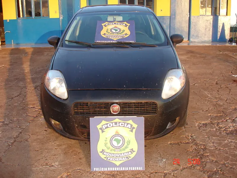PRF recupera veículo roubado no Rio Grande do Sul
