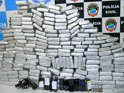 Polícia Civil apreende mais de 160 quilos de maconha e prende 3 por tráfico
