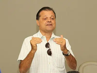 “Não vamos desistir”, diz Chico Maia sobre realização da Expogrande 2012
