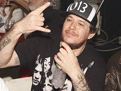 Santos homenageia e usará camisa com letra de música de Chorão neste domingo