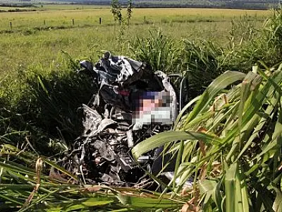 Homem morre em colisão entre carro e carreta na BR-163