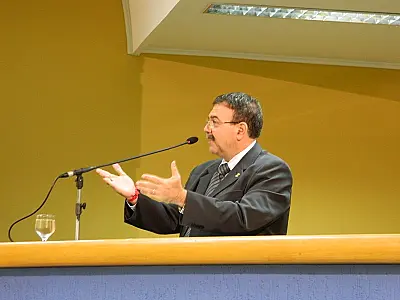 Vereador defende reestruturação da Campanha “Pedestre, eu cuido”