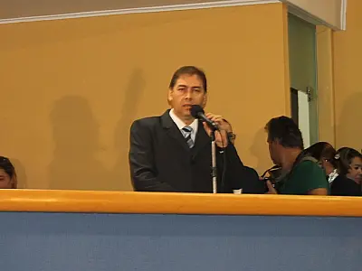 Em clima de paz entre prefeito e vereadores, Câmara retoma os trabalhos em 2014